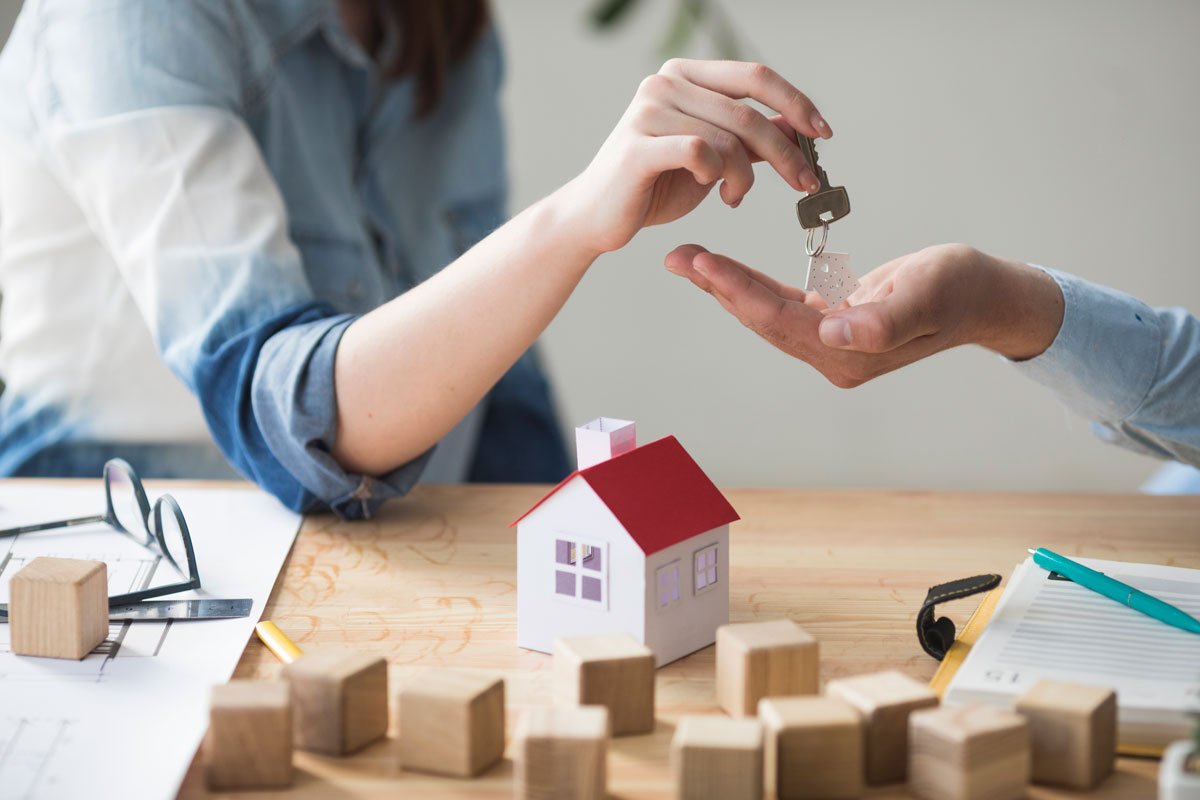 How Homeowners Are Using Remortgaging as a Creative Financial Tool in Uncertain Times